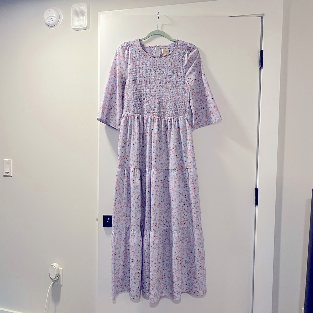 Melloday/Nordstrom light blue floral maxi dress. Smocked on top. Elbow sleeves